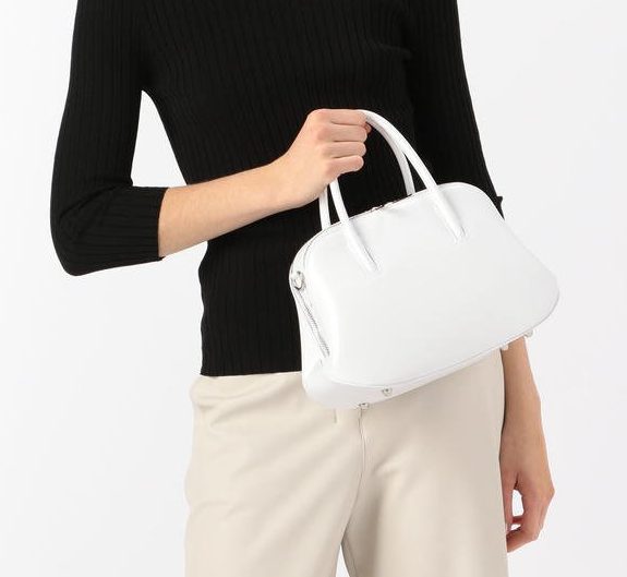 プチプラからブランドまで 春夏に欲しい白いバッグ25選 予算別にまとめました １万 ５万円 ひなファッション