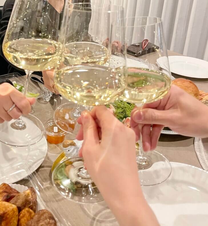 結婚＆新居祝い】テーブルが一気に華やかになるワイングラス「シュピゲラウ」 ディフィニションが丈夫でおすすめ！【プレゼント】 | ひなファッション